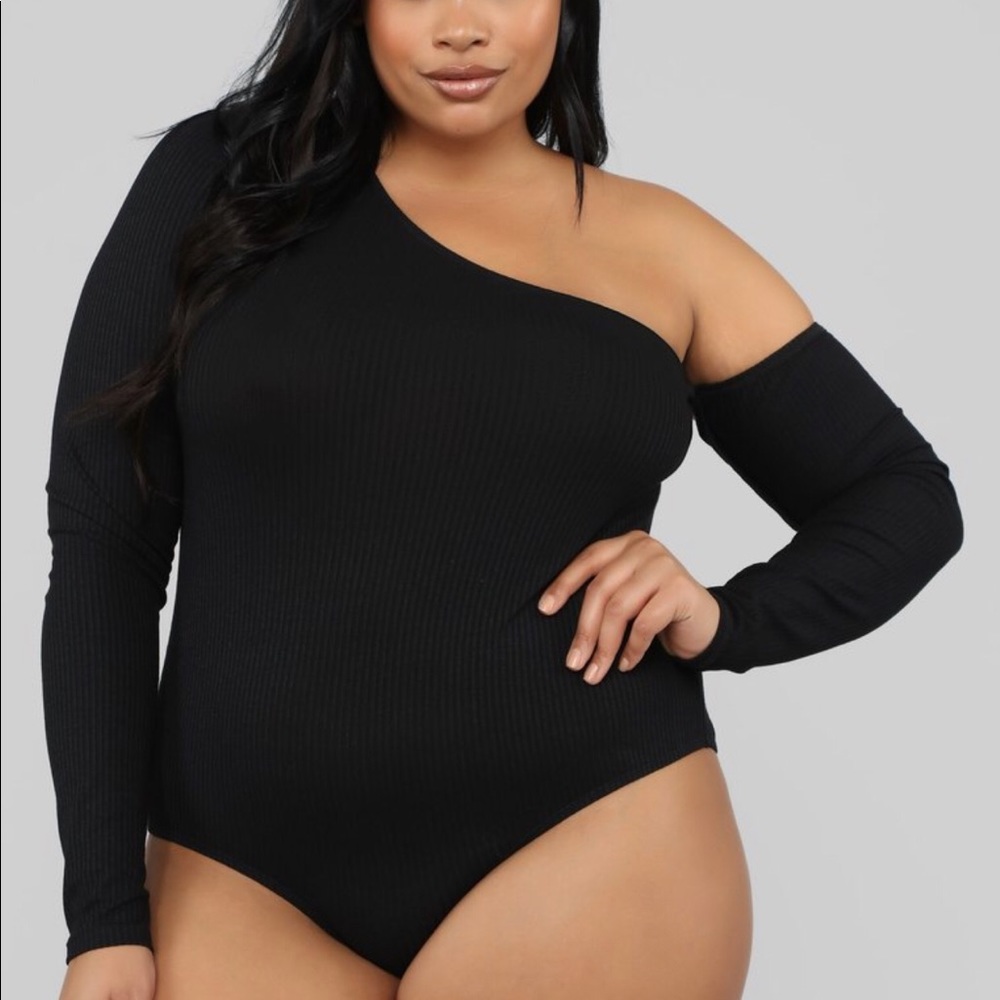 Fashion nova curve plus black bodysuit Size 3X